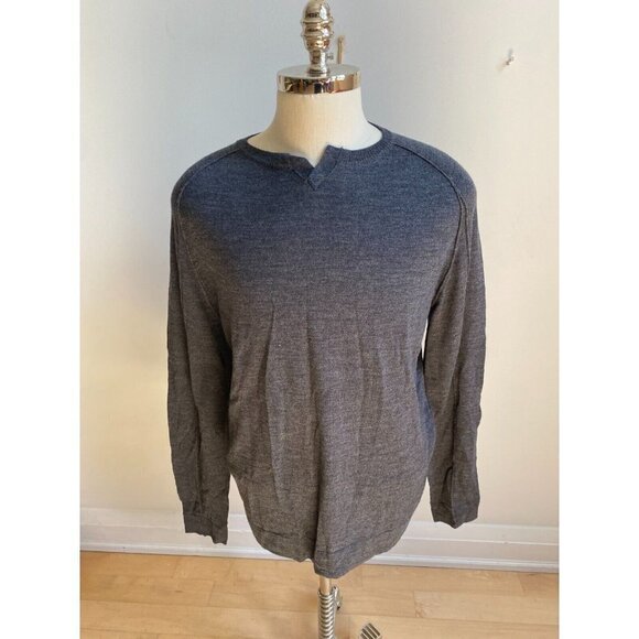 GOODMAN Brand "MVP" v-notch gray sweater sz Large New merino wool - Picture 2 of 6